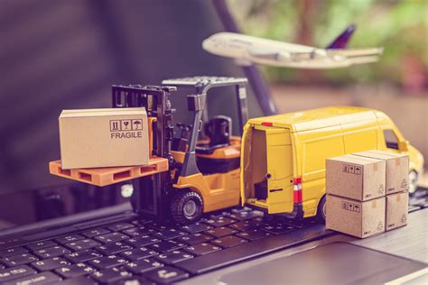 Magic Box Trucks: A New Era in Delivery Automation